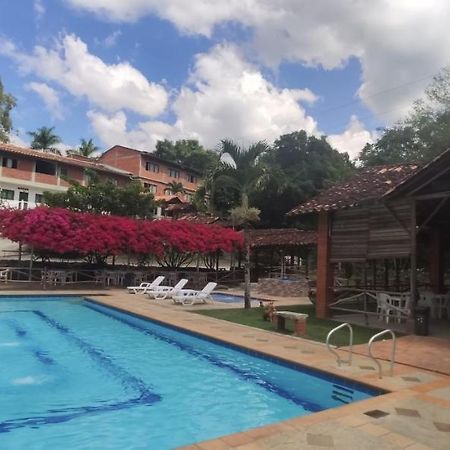 Hotel Campestre Umpala San Gil Exterior foto